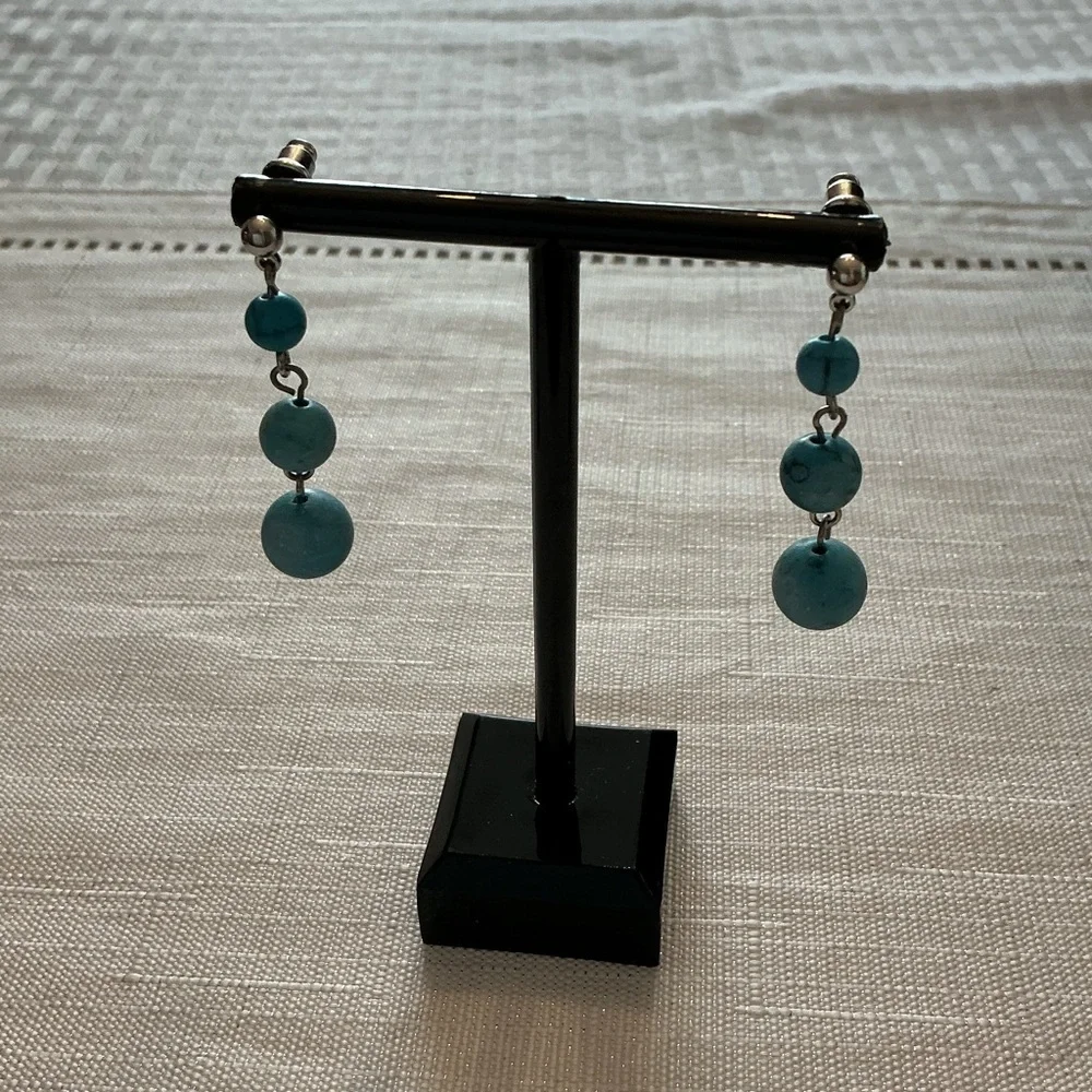 Turquoise Teardrop Silver Plated Pendant Necklace